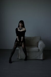 Morana_Batt woman in black ☠️ Fotka 8