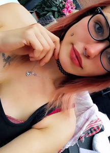 YoungLoreena Public Poză 6