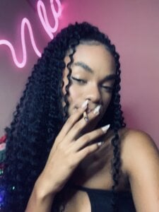 Cammgirlmii ☮️🍁 Pic