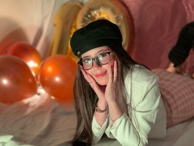 Happy 19th to me 💫💝 od sarah_sweett_  2 snímek