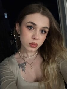 elisabatbact Public Pic