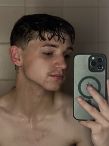 yerocenyaw Public Pic 2