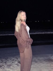 Ketrin_ni Public Pic 4