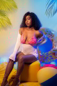 MichaelaCox SEXY SUMMER 2025 ⛱🌞 사진 4