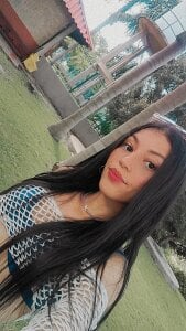 Maily_vega Public Pic 2