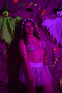 Isabella_f_w happy halloween Pic 3