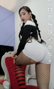 Sweett_Vanessa_ 😈 Welcome to my Room 😈 Pic 4