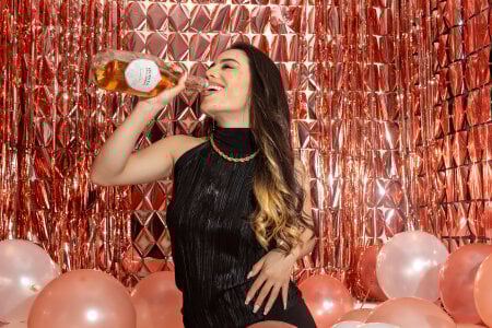 AbyThompson Happy New Year🍾 Pic 6