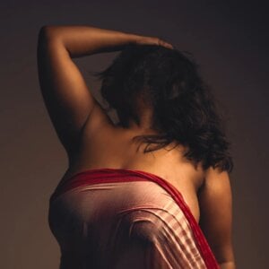 tanujaa9 Public Foto 2