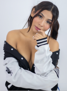 Hot cheerleader de amira_cute2  6 photos