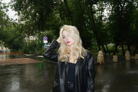 DayleSileo Public Pic 5