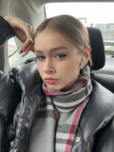 Amily_sunshine Cam Model Profile | Stripchat