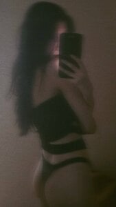 _yuriko Public Pic 8