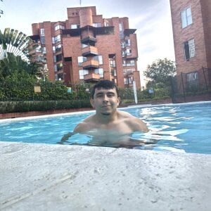 Eross_SantyのPool Dayの枚の写真