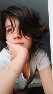 MerrieBarnicle Shine ✨ Pic 2