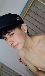 julian_xx Public Poză 5