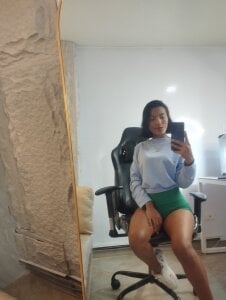 _wendy_b More  3টি ছবি