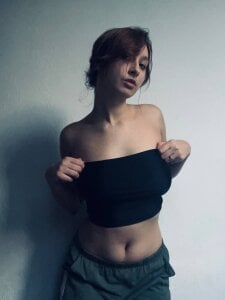 LilyannRosse Magazine cover Immagine  3