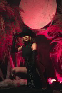 sweetty_paulina Booooh!! 👻 Pic 4