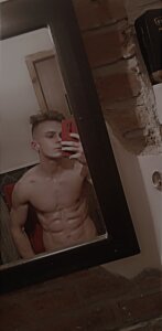 jolololo23 Public 사진 3