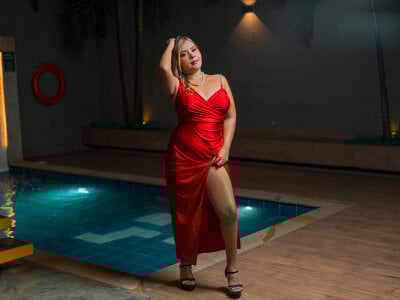 MelodySanz Cute grin, wicked plan Pic