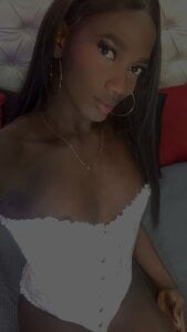 Elektra_Foxx_ I bet you can't handle my naughty moaning Foto 3