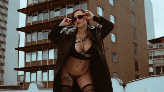 PaulinnaBlue Lace Under Power Pic 6