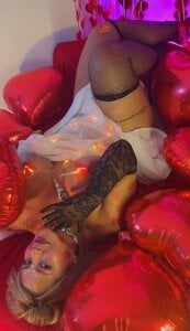 Elise-LeytonのYour Valentine's giftの 7枚の写真