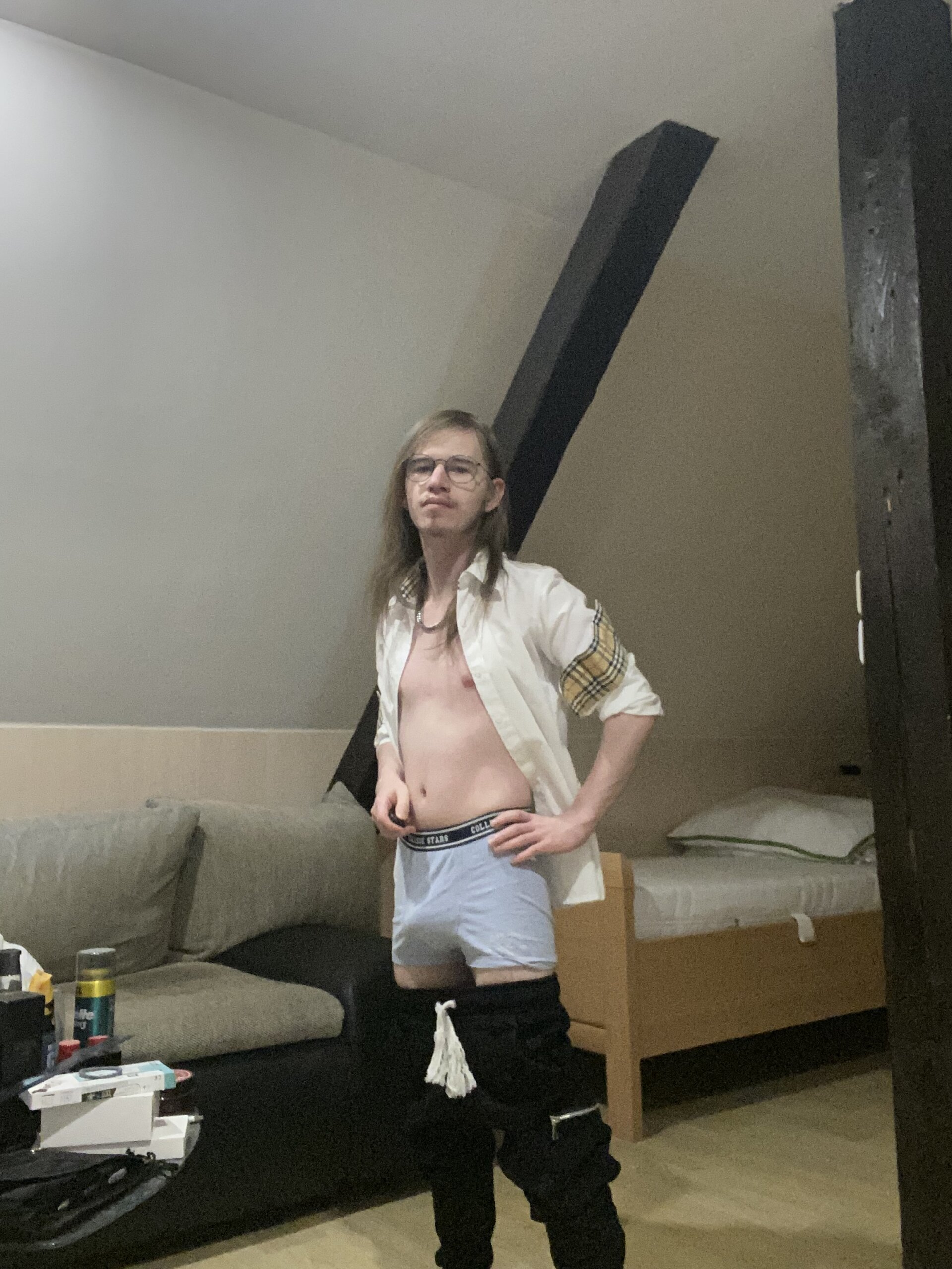 YoungSebi Public Hình