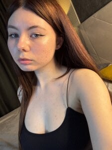 Amely_Li1 Public Pic