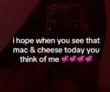 YourQueensThrone Public Bilde