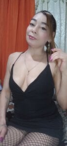 Sammy_bella kullanıcısının la milf albümü -  2 fotoğraf