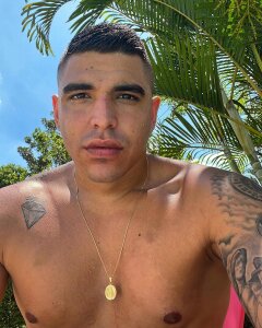 luxurybeast Public Pic 2