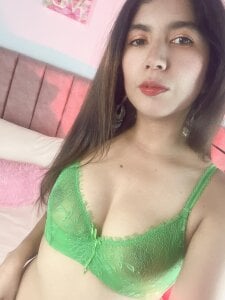 ZharidjParker COME TO MY ROOM Pic 3