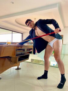 damian_bull Naughty Billiards Pic 4
