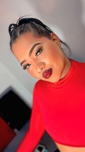 AuroraRoss Public Pic