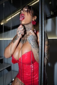 Tyraride Lady in Red Latex ❤️‍🔥 Hình 7