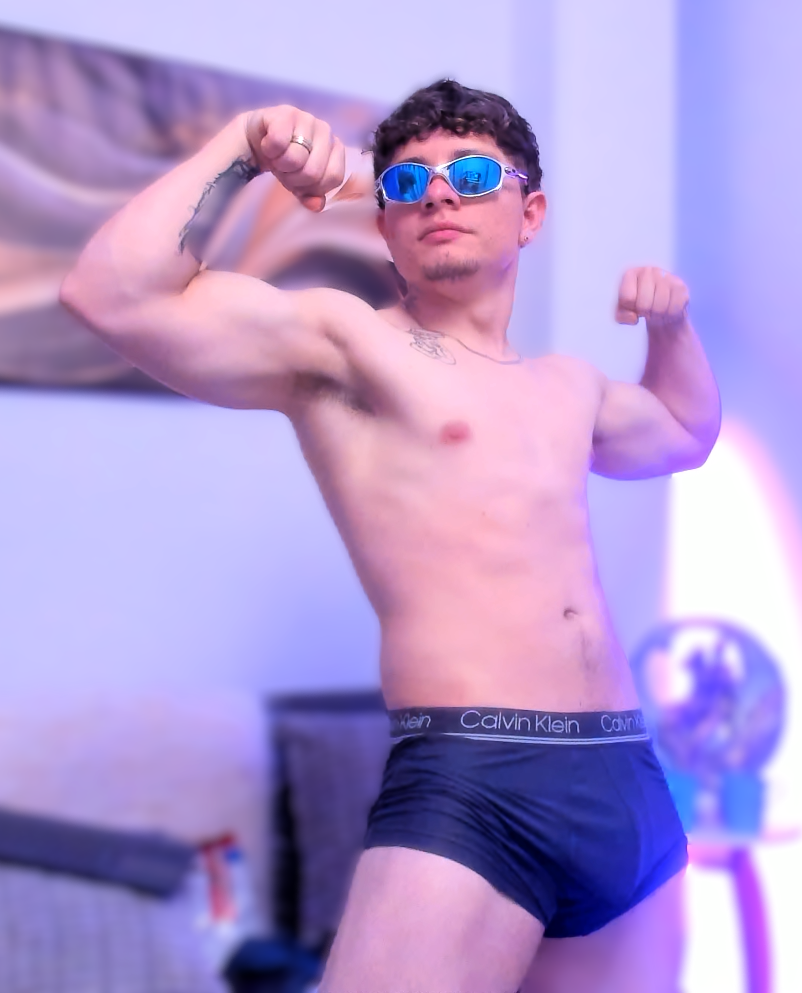 Leoo_Miller 热门图片 2128