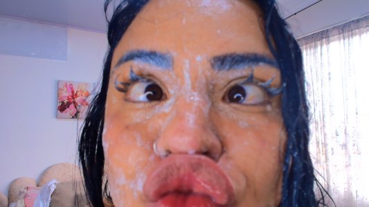 Dirty photos with funny milk de DanielaCortes03 Foto 6