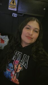 Mia_oficial Public Pic 2