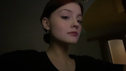 EvelinTalks Public Poză