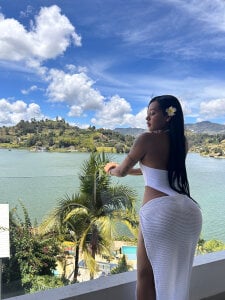 Lia_Petite1 kisses  4. fénykép