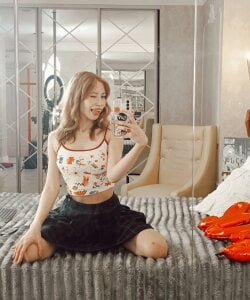 Lola_Gilbert Public Pic 6