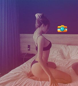 Felicity168 Public Foto