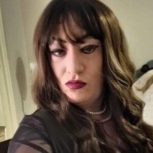 KatieSmokes Public Pic