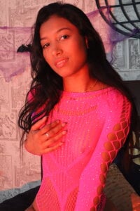 Hannah_Millerr_ Public Pic 8