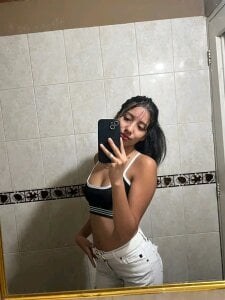 Public od CloeCastillo  6 snímek