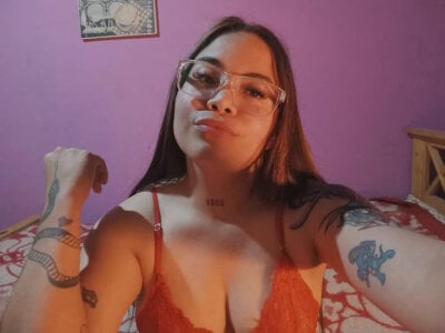 Lindalatina2001 Public Pic 4