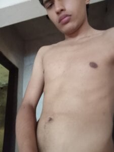 MYM69_-のPublicの 2枚の写真