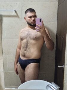 BlakeGray_ Public Pic 4